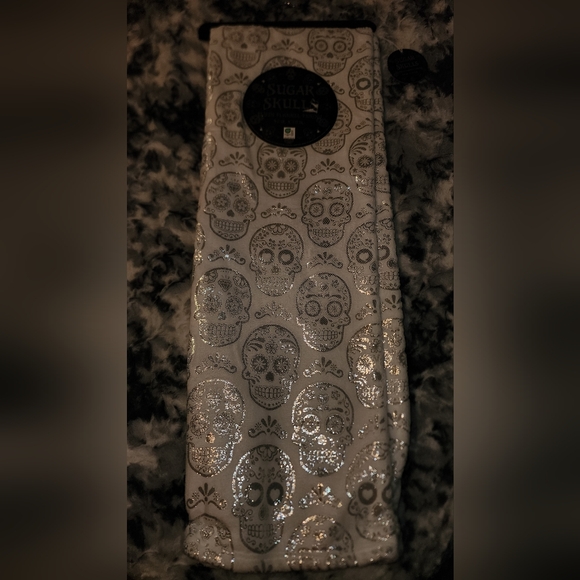 Silver Sugar Skull Throw Blanket - Picture 2 of 3